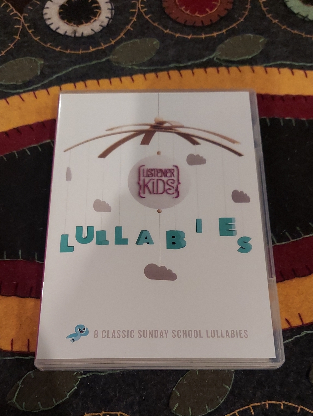 ❤️ Lullabies Kids Music DVD - White and Teal